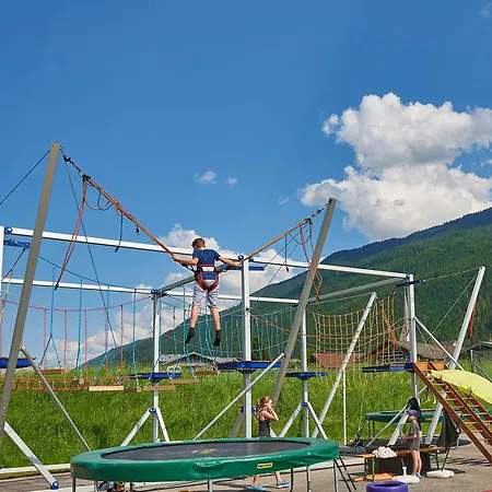 Hotel Der Wolkensteinbaer 3*